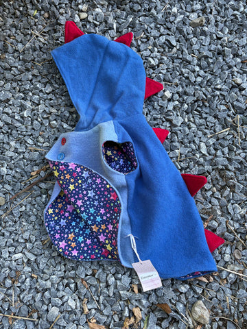 Size 3 Mixed blue with blue stars and dino spikes