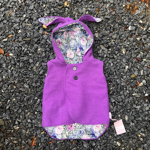 Size 3 Purple with gypsophila and bunny ears