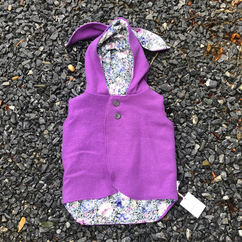Size 4 Purple with gypsophila and bunny ears