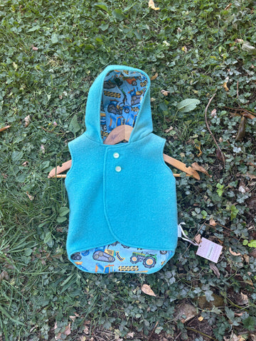 Size 0 Teal with teal trucks