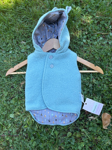 Size 000 Pale green and grey arrows with teddy ears