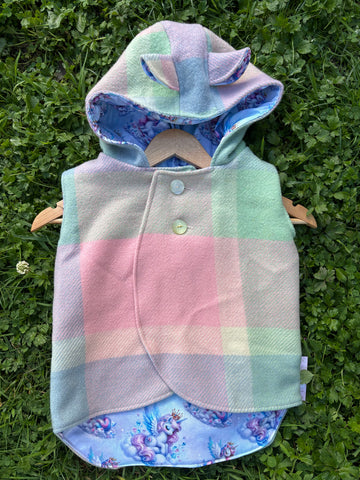 Size 5 Pastel tartan with blue unicorns and teddy ears
