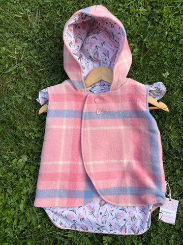 Size 5 Pink, blue and cream tartan with white floral and frills