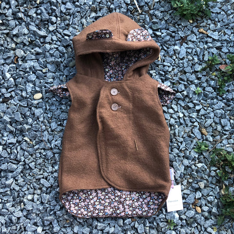 Size 2 Brown with brown floral and frills