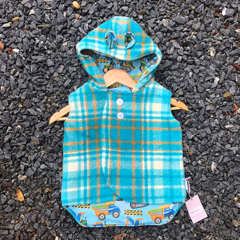Size 3 Teal, brown and white tartan with tractors and teddy ears