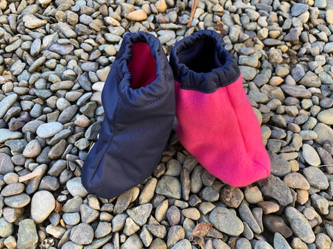 Littlies Navy/pink shoe covers